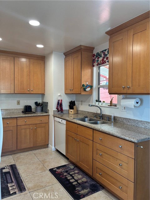 Detail Gallery Image 11 of 23 For 33791 Silver Lantern St, Dana Point,  CA 92629 - 2 Beds | 1 Baths