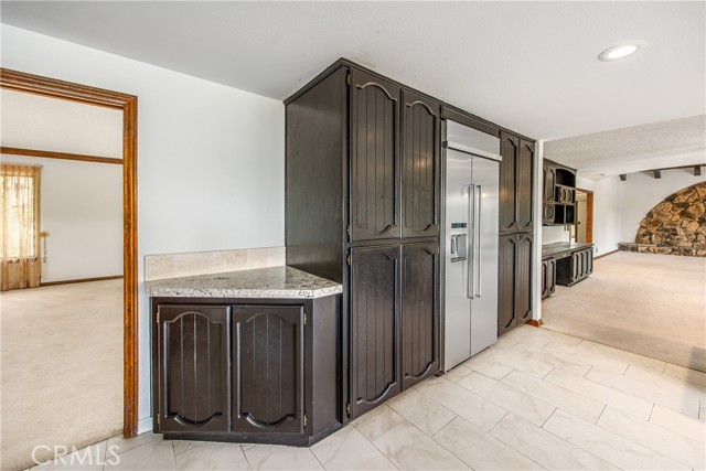 668 E Sunset N Drive, Redlands CA: https://media.crmls.org/medias/8119fa5d-0231-41e4-91f8-a1c3338eba1f.jpg