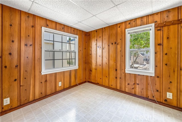 920 W Elberon Avenue, San Pedro CA: https://media.crmls.org/medias/811b5667-ce15-4603-af61-6571748feb15.jpg