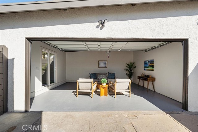 Detail Gallery Image 25 of 25 For 4529 Abbey Pl, Los Angeles,  CA 90019 - 2 Beds | 2 Baths