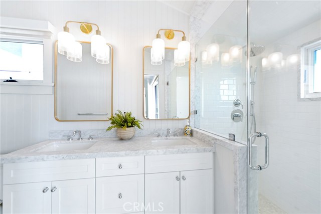 Detail Gallery Image 39 of 43 For 360 Cliff, Laguna Beach,  CA 92651 - 3 Beds | 3 Baths