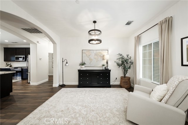 Detail Gallery Image 6 of 37 For 13515 Arden Forest Dr, Bakersfield,  CA 93314 - 3 Beds | 2 Baths