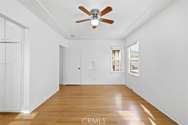315 33rd, Manhattan Beach, California 90266, 2 Bedrooms Bedrooms, 0 ,2 BathroomsBathrooms,Residential,For Sale,33rd,0,SB26105539