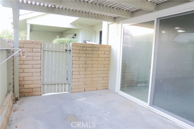 Detail Gallery Image 12 of 13 For 2740 Brea Bld #B,  Fullerton,  CA 92835 - 2 Beds | 2 Baths