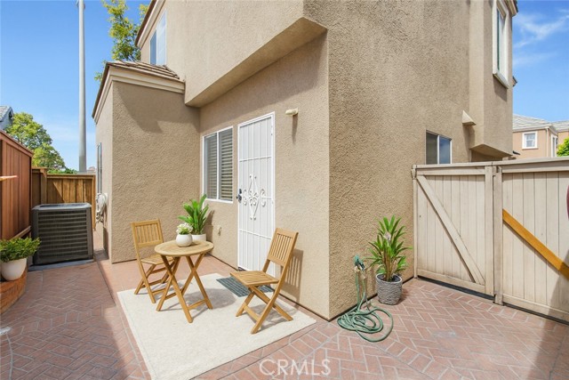 Detail Gallery Image 27 of 32 For 64 Rue Fontaine, Lake Forest,  CA 92610 - 3 Beds | 2/1 Baths