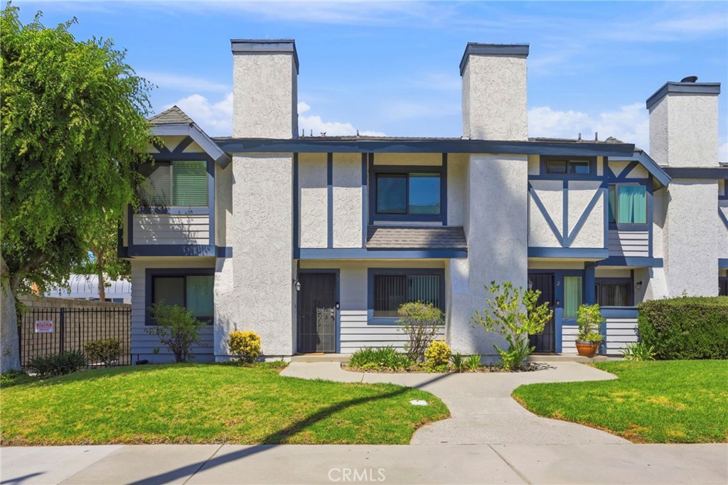 19231 Sherman Way #1