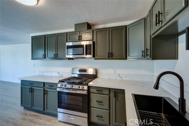 1500 Marguerite Street, Atwater CA: https://media.crmls.org/medias/811f0692-ec32-4944-a3d3-c4e840d06b8c.jpg