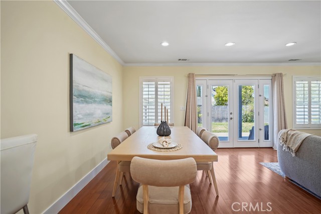 6475 Randi Avenue, Woodland Hills CA: https://media.crmls.org/medias/811f24f8-ced2-457e-9d6f-0b3089efcf51.jpg