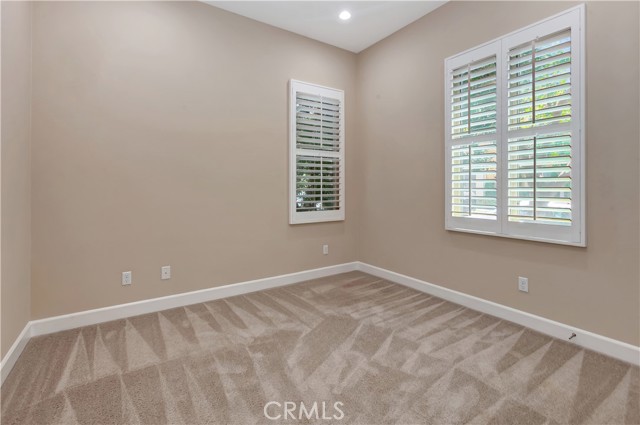 63 Sycamore Bend, Irvine CA: https://media.crmls.org/medias/811f3c80-bff7-4a3b-b3cb-92240fcd909b.jpg