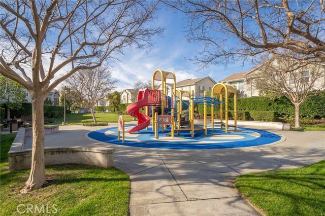 Detail Gallery Image 34 of 44 For 7331 Shelby Pl, Unit 102, Rancho Cucamonga,  CA 91739 - 3 Beds | 2/1 Baths