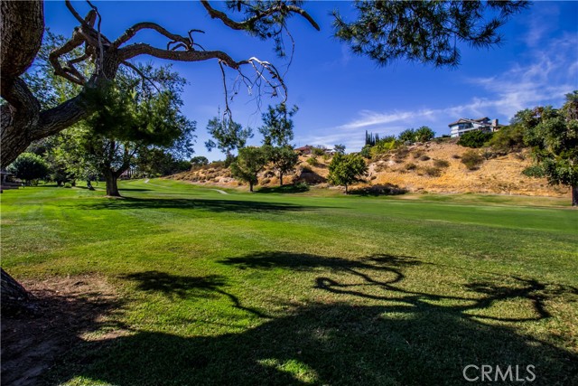 Detail Gallery Image 8 of 42 For 12900 Golf Course Dr, Victorville,  CA 92395 - 3 Beds | 3 Baths