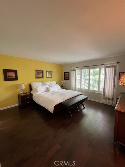 Detail Gallery Image 15 of 17 For 5404 Quakertown Ave #1,  Woodland Hills,  CA 91364 - 3 Beds | 2/1 Baths