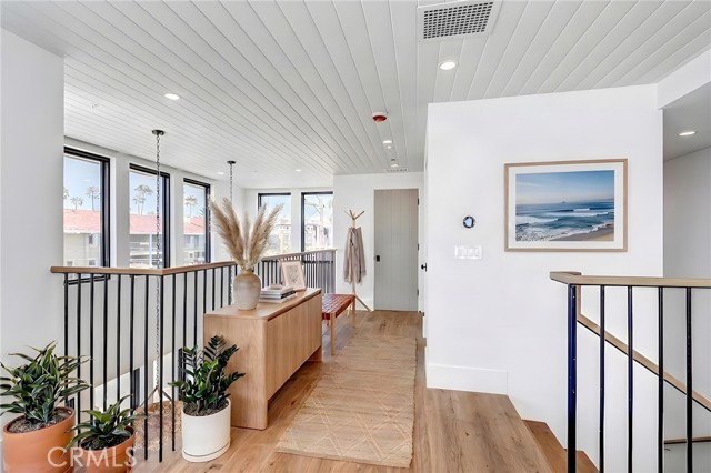 1400 Esplanade, Redondo Beach, California 90277, 4 Bedrooms Bedrooms, 0 ,4 BathroomsBathrooms,Residential,For Sale,Esplanade,0,SB26127556