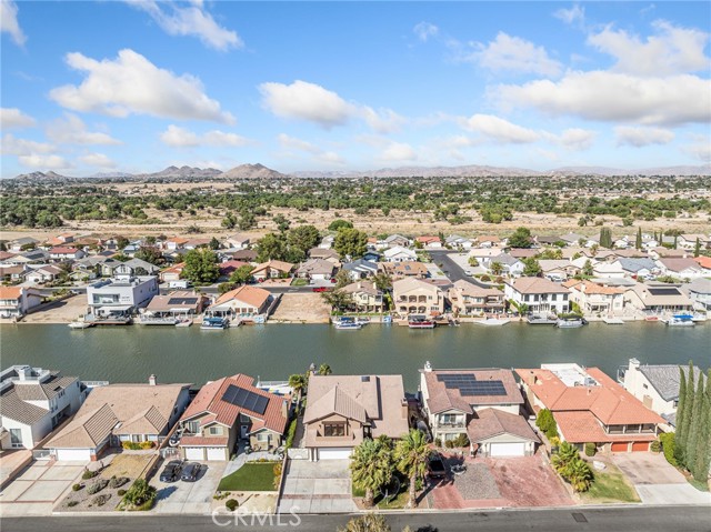 18160 Harbor Drive, Victorville CA: https://media.crmls.org/medias/8122786f-b3a4-46dd-89ab-64e395d8b8da.jpg