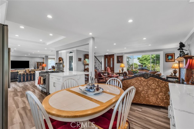 8404 Joan Lane, West Hills CA: https://media.crmls.org/medias/81230f2d-fad0-4267-9c4d-33b87da06c35.jpg