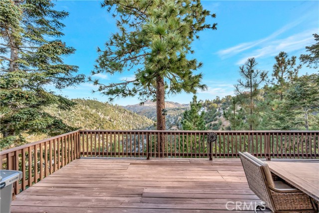 Detail Gallery Image 15 of 61 For 1119 Brentwood Dr, Lake Arrowhead,  CA 92352 - 4 Beds | 3/1 Baths