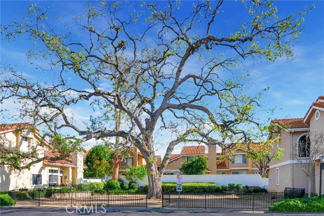 Detail Gallery Image 31 of 43 For 4827 Matteo, Oak Park,  CA 91377 - 3 Beds | 3 Baths