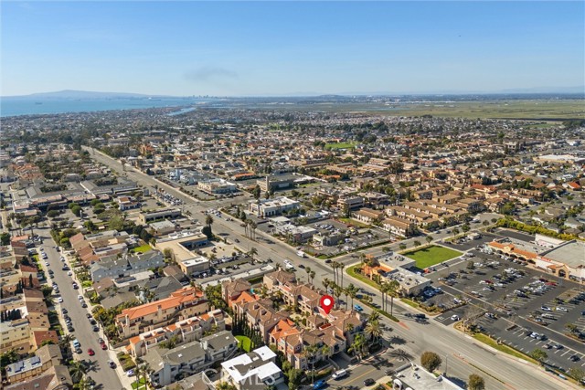 Detail Gallery Image 46 of 46 For 5142 Warner Ave #209,  Huntington Beach,  CA 92649 - 2 Beds | 2 Baths