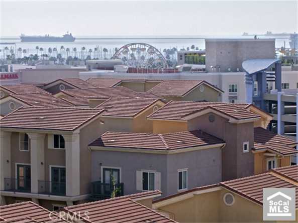 Detail Gallery Image 1 of 15 For 360 W Ocean Bld #803,  Long Beach,  CA 90802 - 1 Beds | 1 Baths