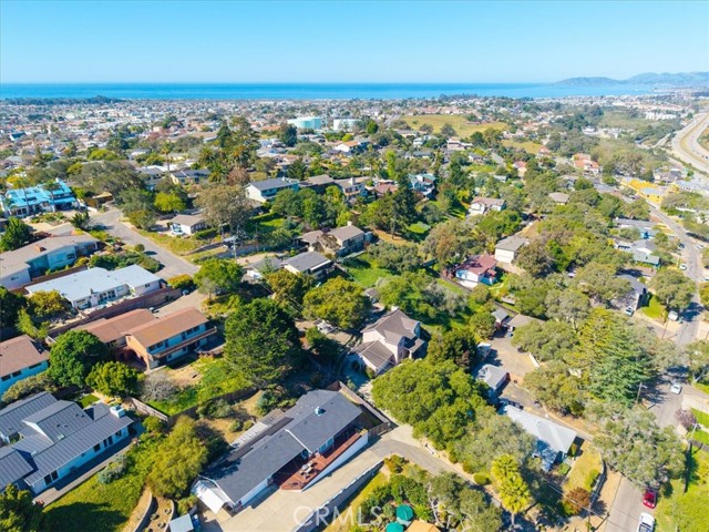 Detail Gallery Image 48 of 48 For 245 Robles, Arroyo Grande,  CA 93420 - 3 Beds | 3 Baths