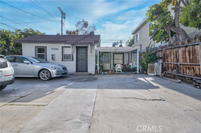3731 Glendon Avenue, Los Angeles CA: https://media.crmls.org/medias/8124a887-4e77-45b3-bfe0-064ba13cac16.jpg