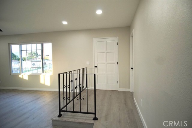 5187 Cedar Street, Jurupa Valley CA: https://media.crmls.org/medias/8124b1ba-e055-4aef-b078-d7dbb2e02071.jpg