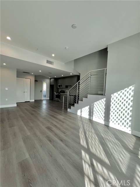 Detail Gallery Image 9 of 30 For 1223 N Hayworth Ave #9,  West Hollywood,  CA 90046 - 2 Beds | 2/1 Baths