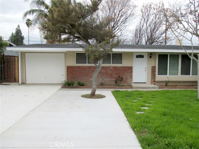 3872 Manchester Pl, Riverside, CA 92503