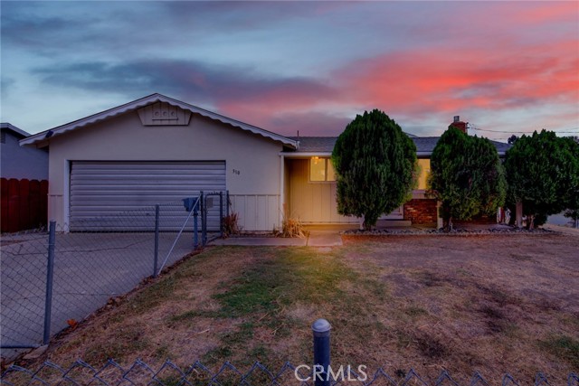 Detail Gallery Image 1 of 43 For 310 Frankie, Red Bluff,  CA 96080 - 3 Beds | 2 Baths