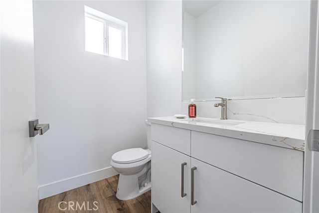 Detail Gallery Image 18 of 34 For 4445 Auckland Avenue, Toluca Lake,  CA 91602 - 4 Beds | 3 Baths