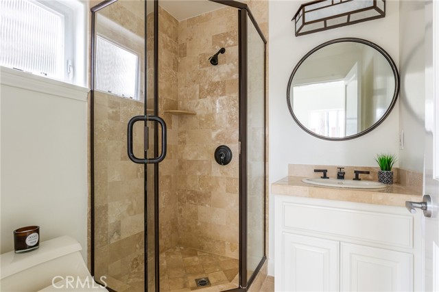 216 1st Street, Manhattan Beach, California 90266, 3 Bedrooms Bedrooms, ,4 BathroomsBathrooms,Residential,Sold,1st,SB21166941
