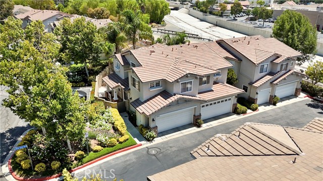 26502 Big Sur Drive, Valencia CA: https://media.crmls.org/medias/8127da60-6bbb-446d-9ed1-c3c81de5da66.jpg