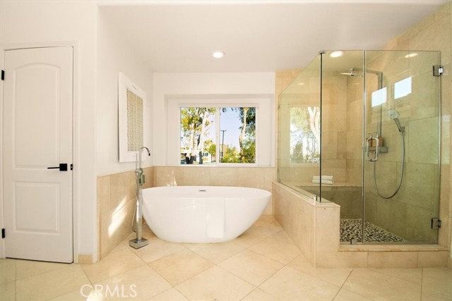 Image 26 of 43 For 23108 Los Codona Avenue