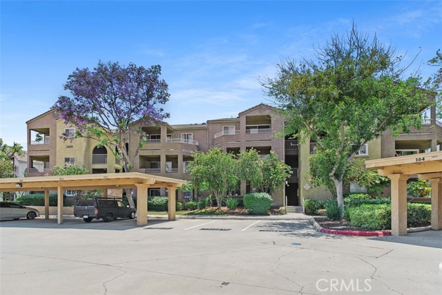 2400 San Gabriel Way, Corona CA: https://media.crmls.org/medias/81284b07-450d-47d5-99d9-626afe798428.jpg