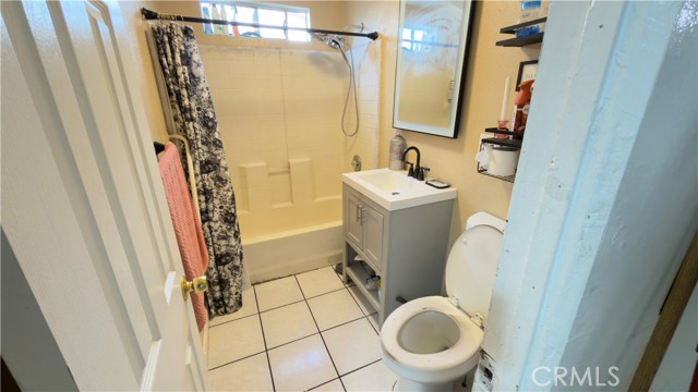 17515 Salais Street photo 14