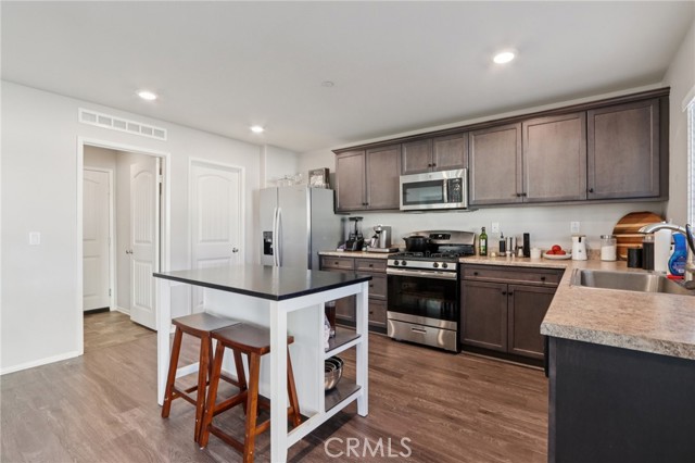 Detail Gallery Image 14 of 35 For 29430 Big Country Court, Winchester,  CA 92596 - 3 Beds | 2/1 Baths