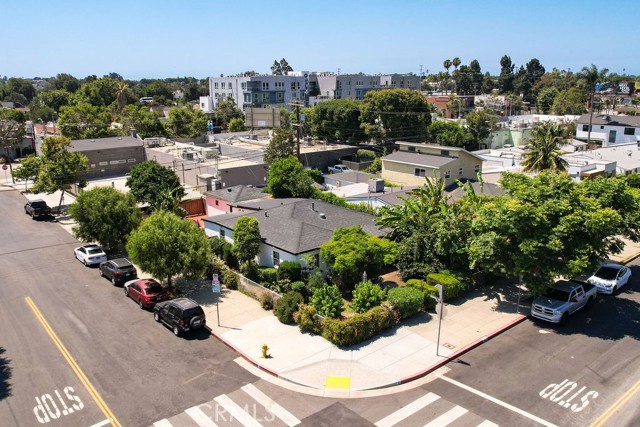 Detail Gallery Image 7 of 27 For 11804 Tennessee Pl, Los Angeles,  CA 90064 - 3 Beds | 2 Baths