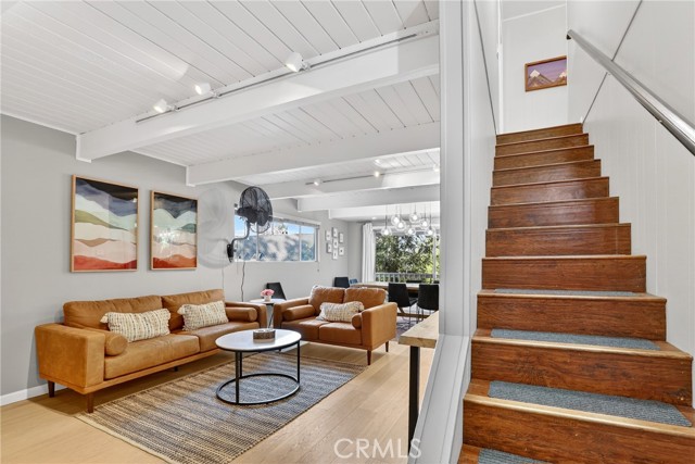 Detail Gallery Image 20 of 40 For 104 Highway 173, Lake Arrowhead,  CA 92352 - 3 Beds | 3 Baths