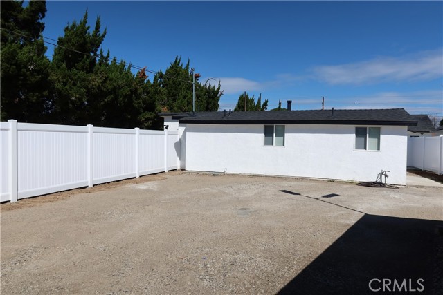 16018 Nordhoff Street, North Hills CA: https://media.crmls.org/medias/812a9efd-5c59-40d2-b6da-9638858c1613.jpg
