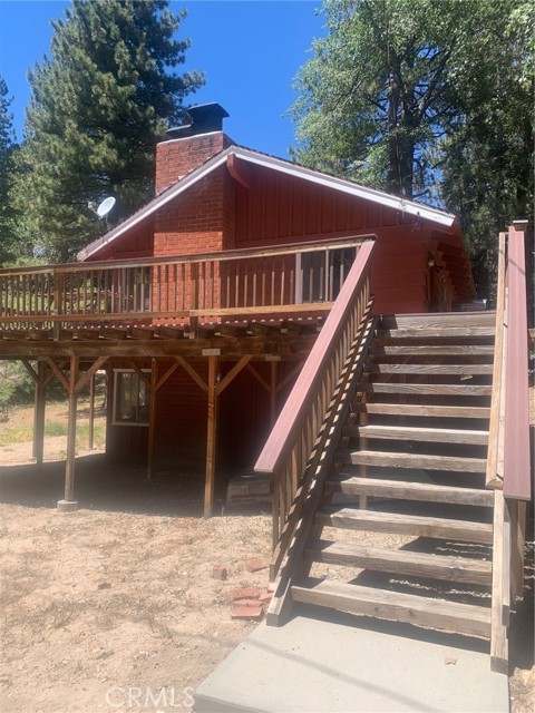 33254 Wild Rose Drive, Green Valley Lake CA: https://media.crmls.org/medias/812ac610-a7c3-4df6-9c9b-98a92899f0e6.jpg