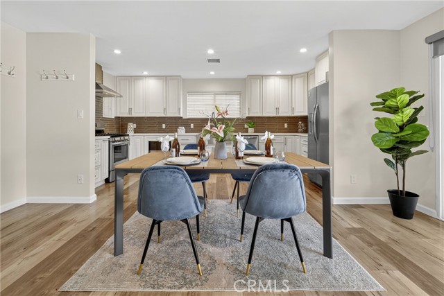Image 13 of 36 For 22637 Covello Street