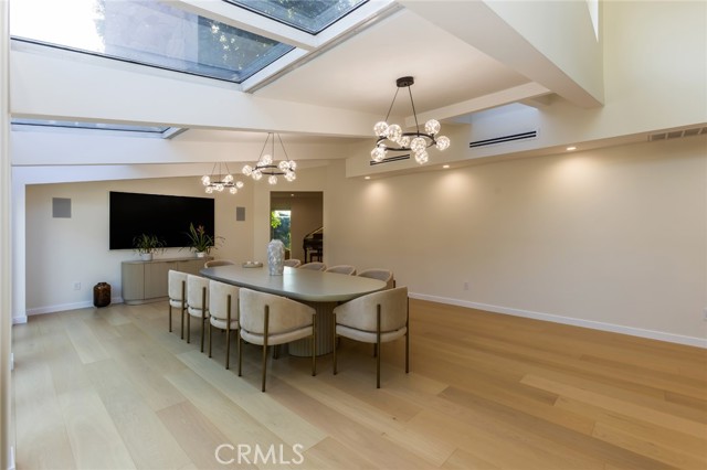 6512 Firmament photo 18