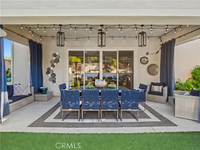 Detail Gallery Image 50 of 65 For 22385 Midtown Ct, Saugus,  CA 91350 - 5 Beds | 4/1 Baths