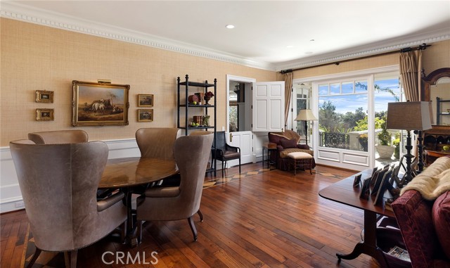 1 San Mateo Way, Corona del Mar CA: https://media.crmls.org/medias/812cc1f6-4849-4d5a-a6db-4ec1132bea2c.jpg