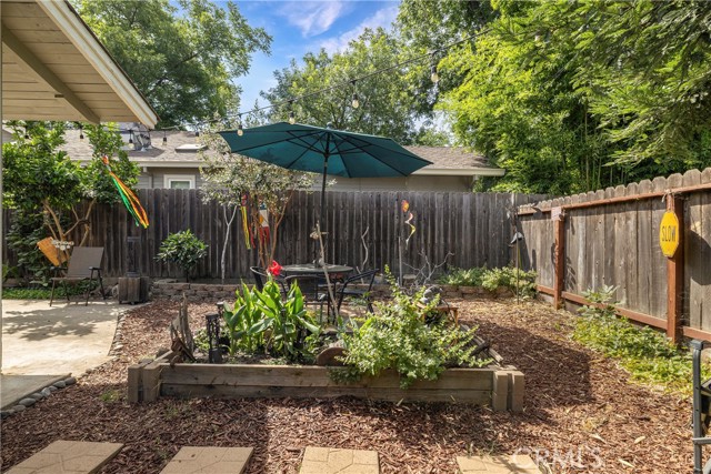Detail Gallery Image 39 of 45 For 401 W 6th Ave, Chico,  CA 95926 - 2 Beds | 1 Baths