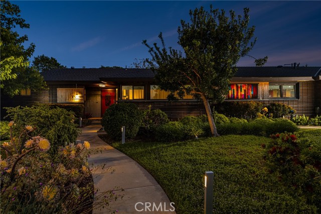 Detail Gallery Image 5 of 62 For 1006 W Pioneer Dr, Anaheim,  CA 92805 - 3 Beds | 3 Baths