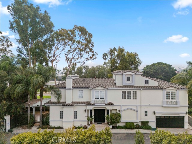 Detail Gallery Image 3 of 66 For 1020 Harbor Crossing Ln, Marina Del Rey,  CA 90292 - 4 Beds | 4/1 Baths