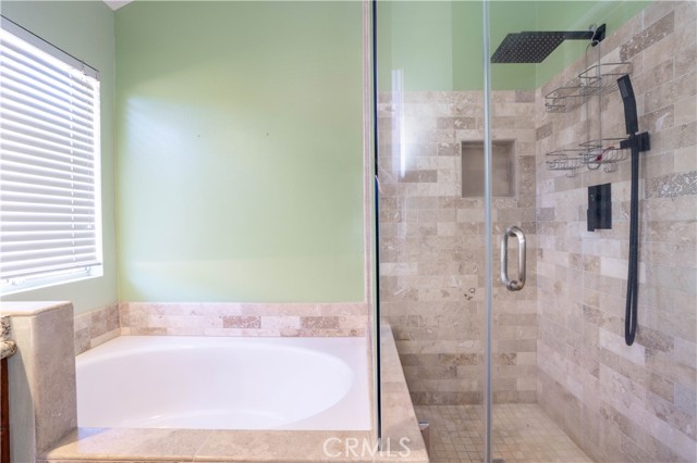 10175 Sycamore Canyon Road, Moreno Valley CA: https://media.crmls.org/medias/812ea817-3462-4fea-9fe1-a0702db3b166.jpg