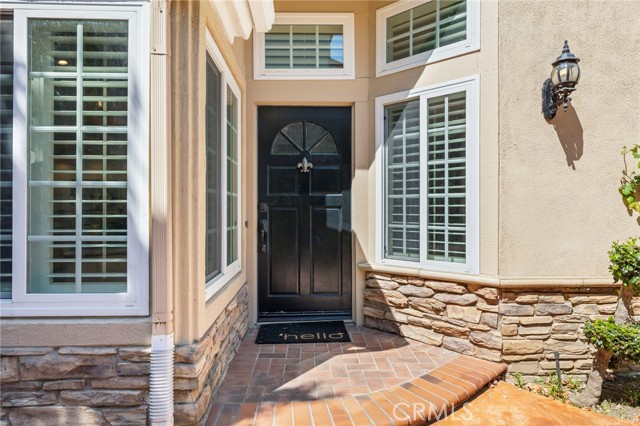 2304 Trickling Creek Drive, La Verne CA: https://media.crmls.org/medias/812fa0d8-58fd-4d71-8888-f879963e570d.jpg