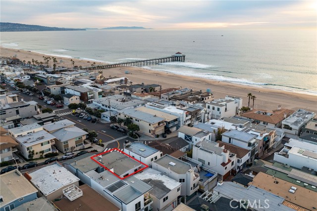 209 15th Street, Manhattan Beach, California 90266, 3 Bedrooms Bedrooms, ,2 BathroomsBathrooms,Residential,Sold,15th,SB23017345